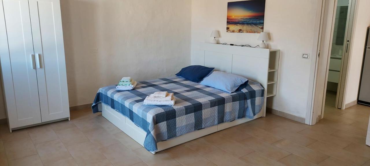 Casa Da Gino Apartment Calasetta Bagian luar foto